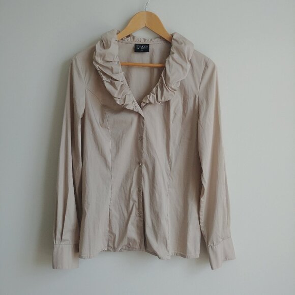 Soaked in Luxury cream tan button down blouse top ruffle statement collar Medium - Picture 1 of 12